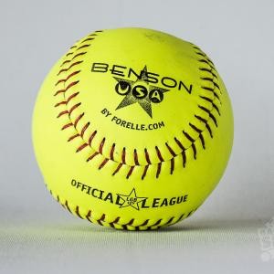 Benson LGB12Y 12 inch Softball labda